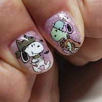 狼男スヌーピーのネイルデザイン ネイルブック