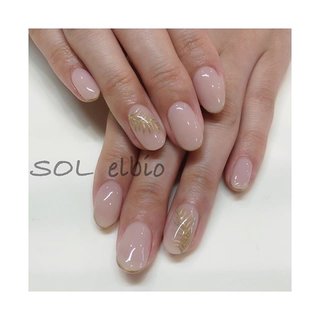. ナチュラルベースに
メタリックでリーフ🌿
先端ライン💅
.
.
.
#マツエク#マツex#まつ毛エクステ#solelbio#sol#elbio山梨#甲府#山梨マツエクサロン#山梨ネイルサロン#山梨眉毛エクステ#ネイルサロン#まつ毛エクステサロン#マツエクデザイン##マツパー#アイラッシュカールおしゃれさんと繋がりたい#nail#ネイル#ジェルネイル#ネイルデザイン#定額ネイル#💅#ナチュラルベースネイル#メタリックネイル#シンプルネイル#人気#トリネ#trina#おすすめ#ホットペッパーから予約出来ます#ホットペッパー #オールシーズン #ハンド #シンプル #ミディアム #ベージュ #ゴールド #ジェルネイル #お客様 #SOL elbio #ネイルブック