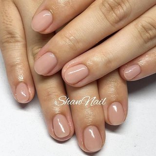 #シアーカラーネイル . シンプルですが、ウル艶で手が綺麗に見える色です。
面接など、控えめなネイルにされたい時などオススメ✨✨
.
#シンプルネイル
#京都ネイルサロン
#京都ネイリスト
#shannail
#京都市南区
#西大路ネイル
#東寺ネイル
#自宅ネイルサロン
#プライベートネイルサロン
#ネイルブックからご予約可能です
#お気軽にお問い合わせ下さい #ハンド #ワンカラー #クリア #ベージュ #お客様 #シャンネイル #ネイルブック