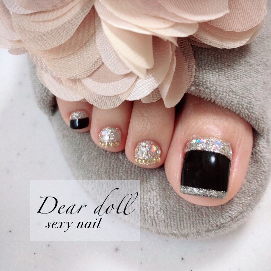 オールシーズン パーティー デート フット ラメ Dear Dollのネイルデザイン No ネイルブック
