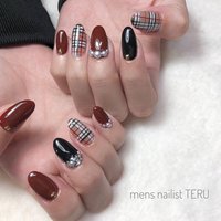 バーバリー柄ネイルのネイルデザイン ネイルブック