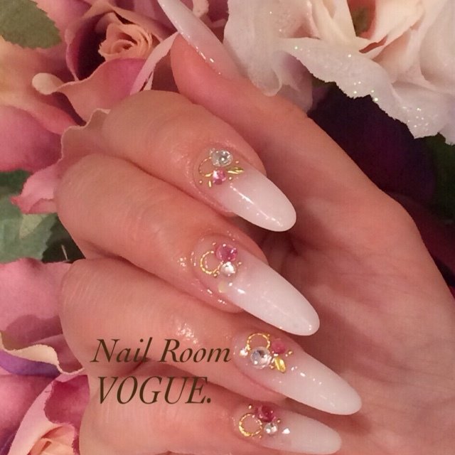 Nail Room Vogue ネイルルーム ヴォーグ 新下関のネイルサロン ネイルブック