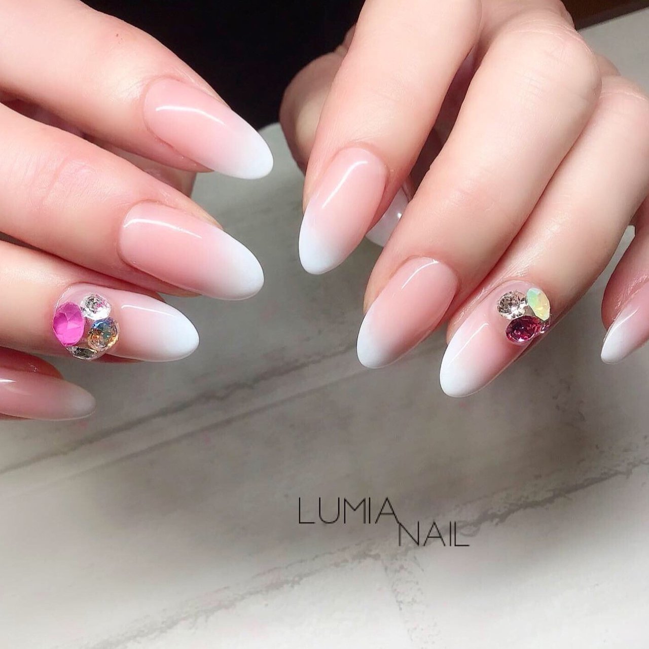 秋 冬 オールシーズン ハンド グラデーション Lumia Nailのネイルデザイン No ネイルブック