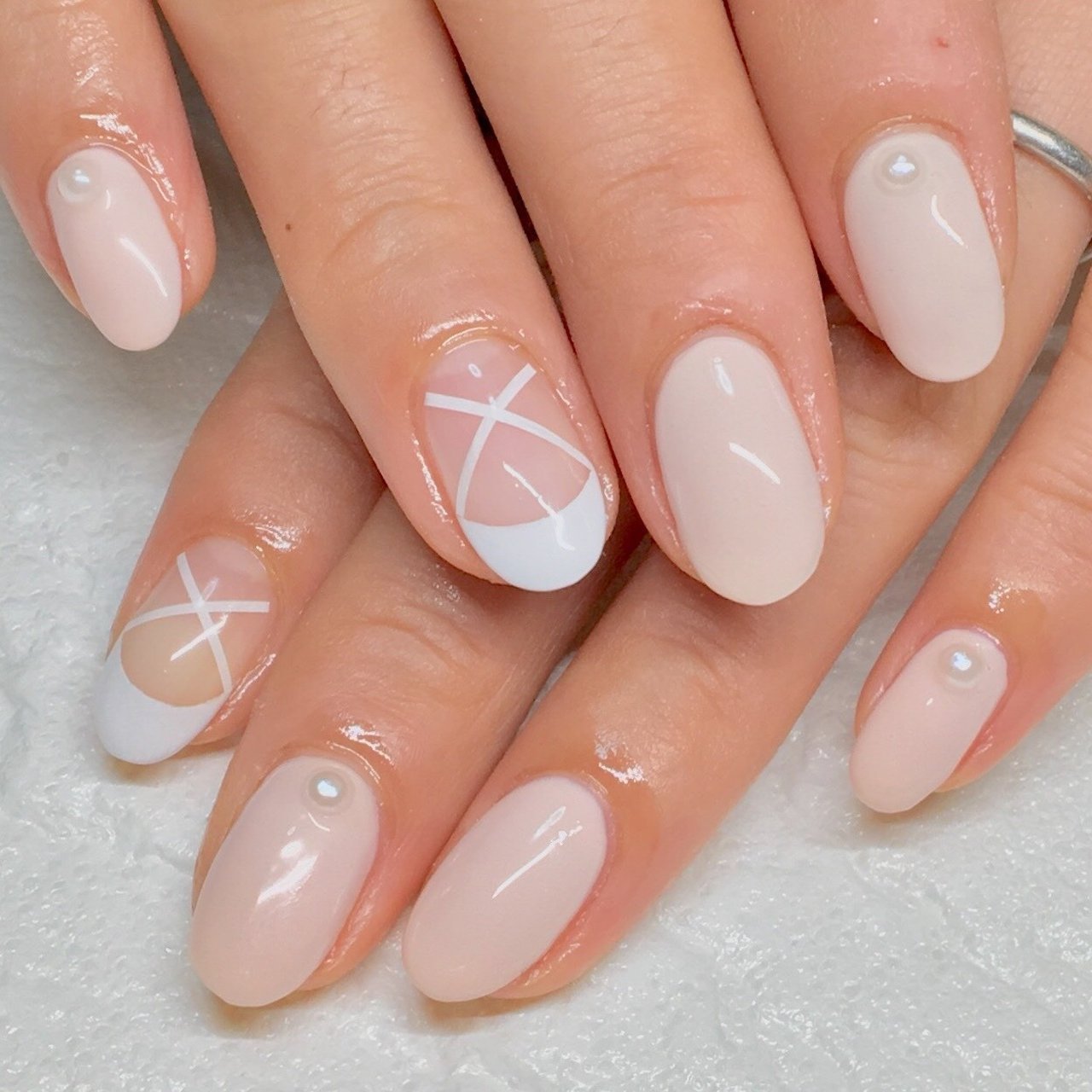 オールシーズン スポーツ ハンド シンプル 変形フレンチ Nail Salon Lamer ラメール のネイルデザイン No ネイルブック