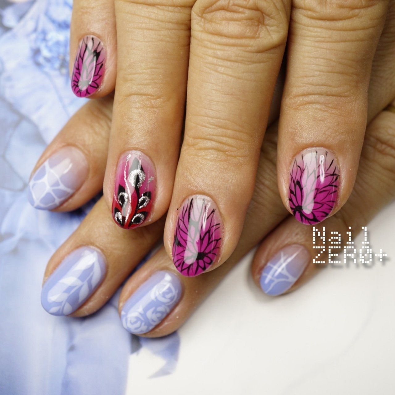 オールシーズン ライブ ハンド グラデーション フラワー 塩見隼人 池袋 ネイルゼロプラスのネイルデザイン No ネイルブック