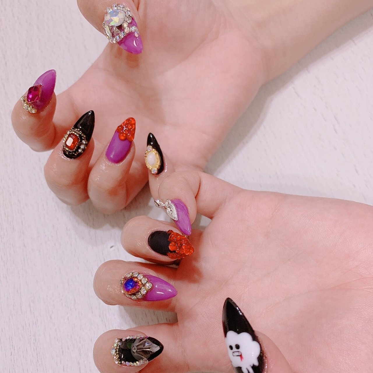 秋 ハンド ビジュー ロング パープル レディテクノのネイルデザイン No ネイルブック