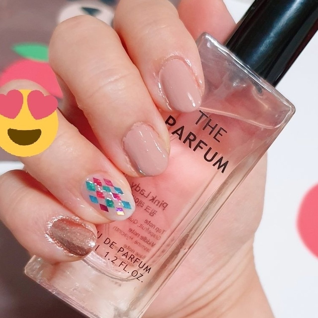 オールシーズン ハンド シンプル ホログラム ショート さゆたのネイルデザイン No ネイルブック