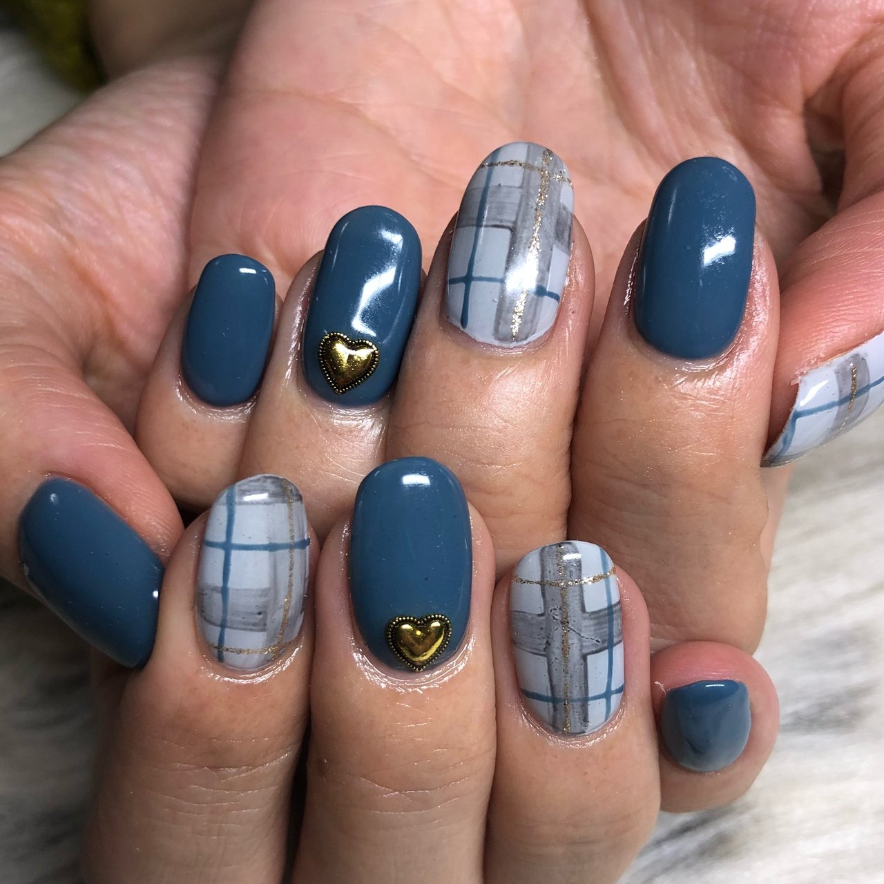 秋 冬 オールシーズン デート チェック バービーフェイスのネイルデザイン No ネイルブック