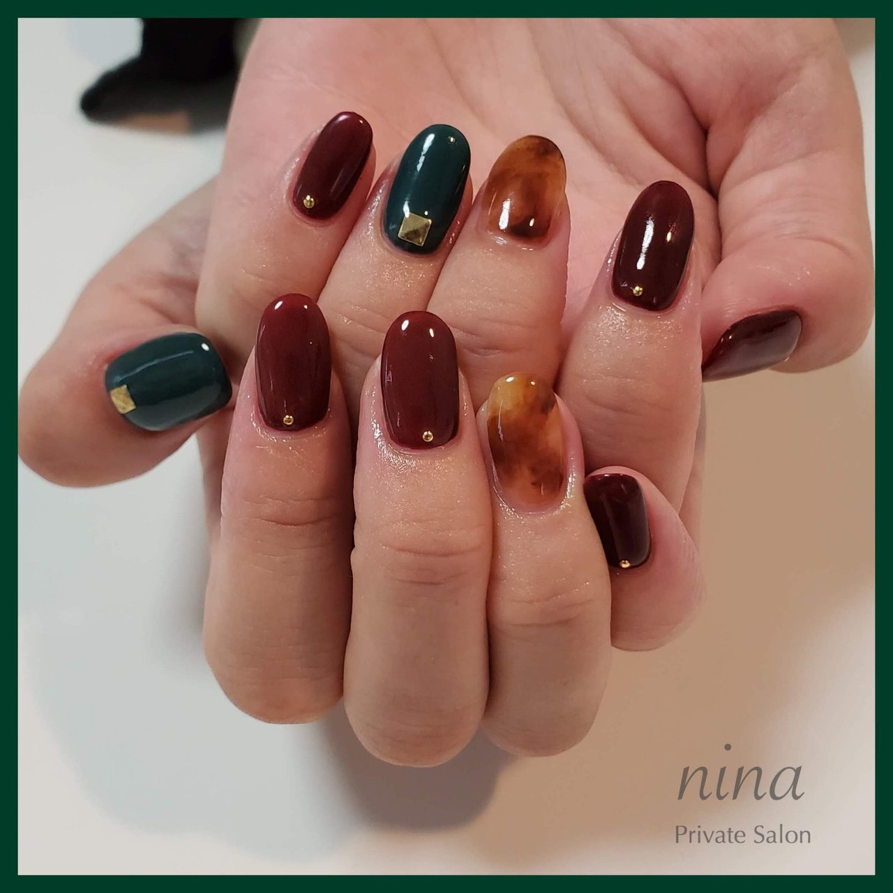 秋 冬 クリスマス 女子会 ハンド Nail Footcaresalon Iamiのネイルデザイン No ネイルブック