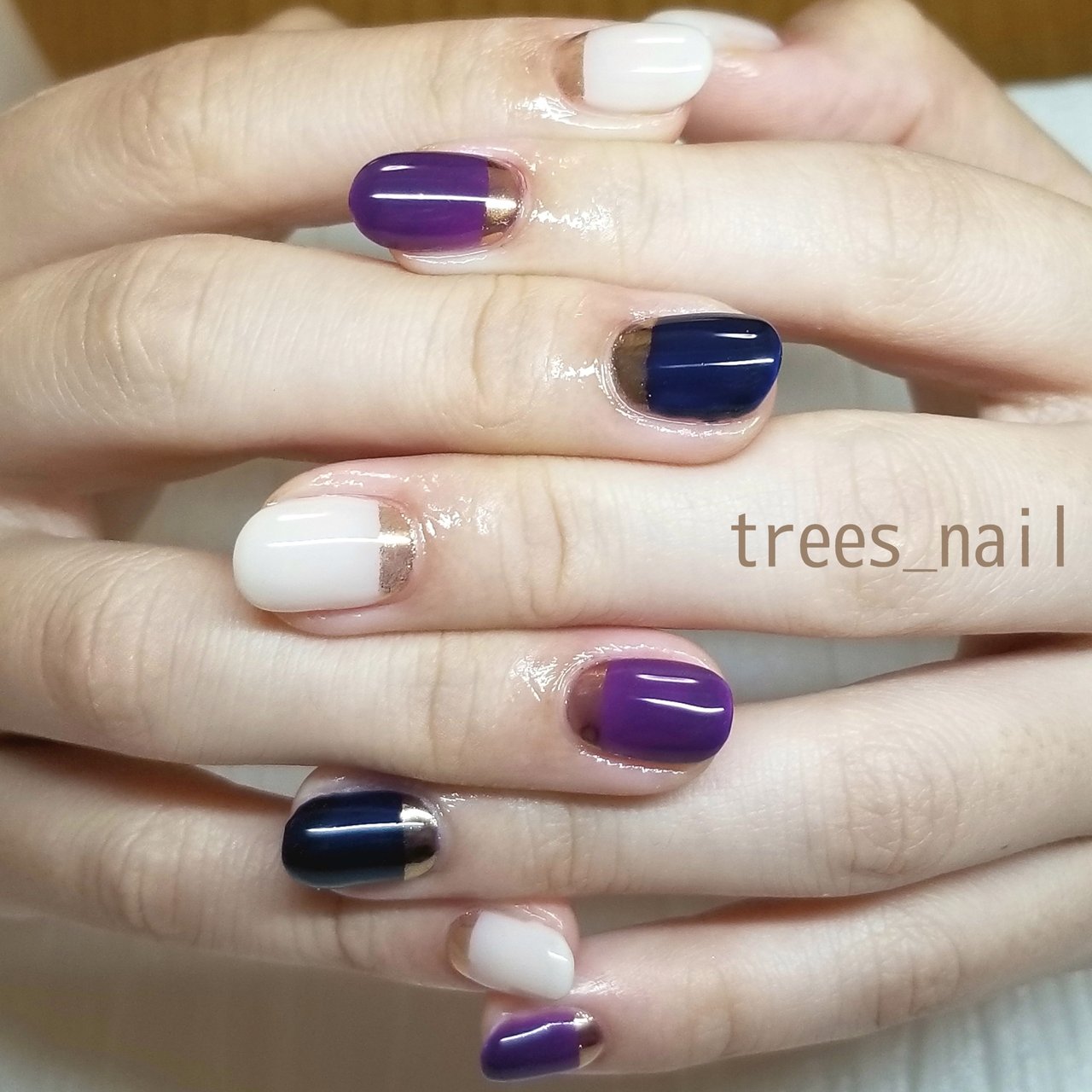 秋 冬 ハンド ショート ネイビー Trees Nailのネイルデザイン No ネイルブック