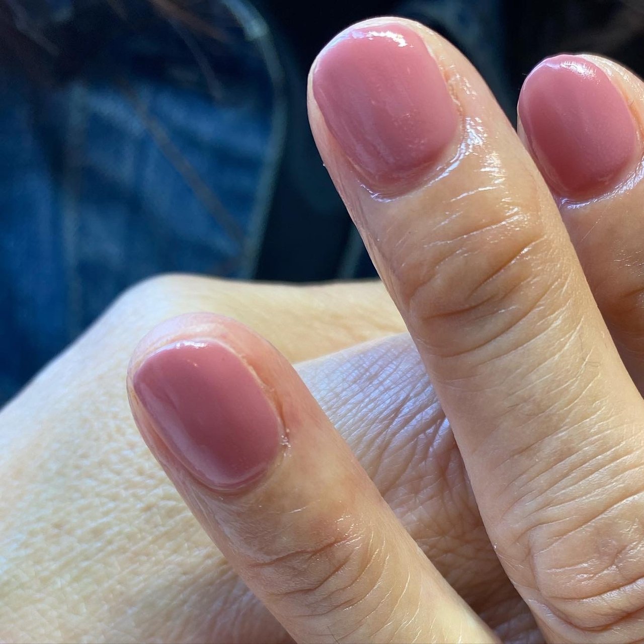 オールシーズン オフィス ハンド ワンカラー ショート アトリエワイズ ネイルサロン トレーニングスクールのネイルデザイン No ネイルブック