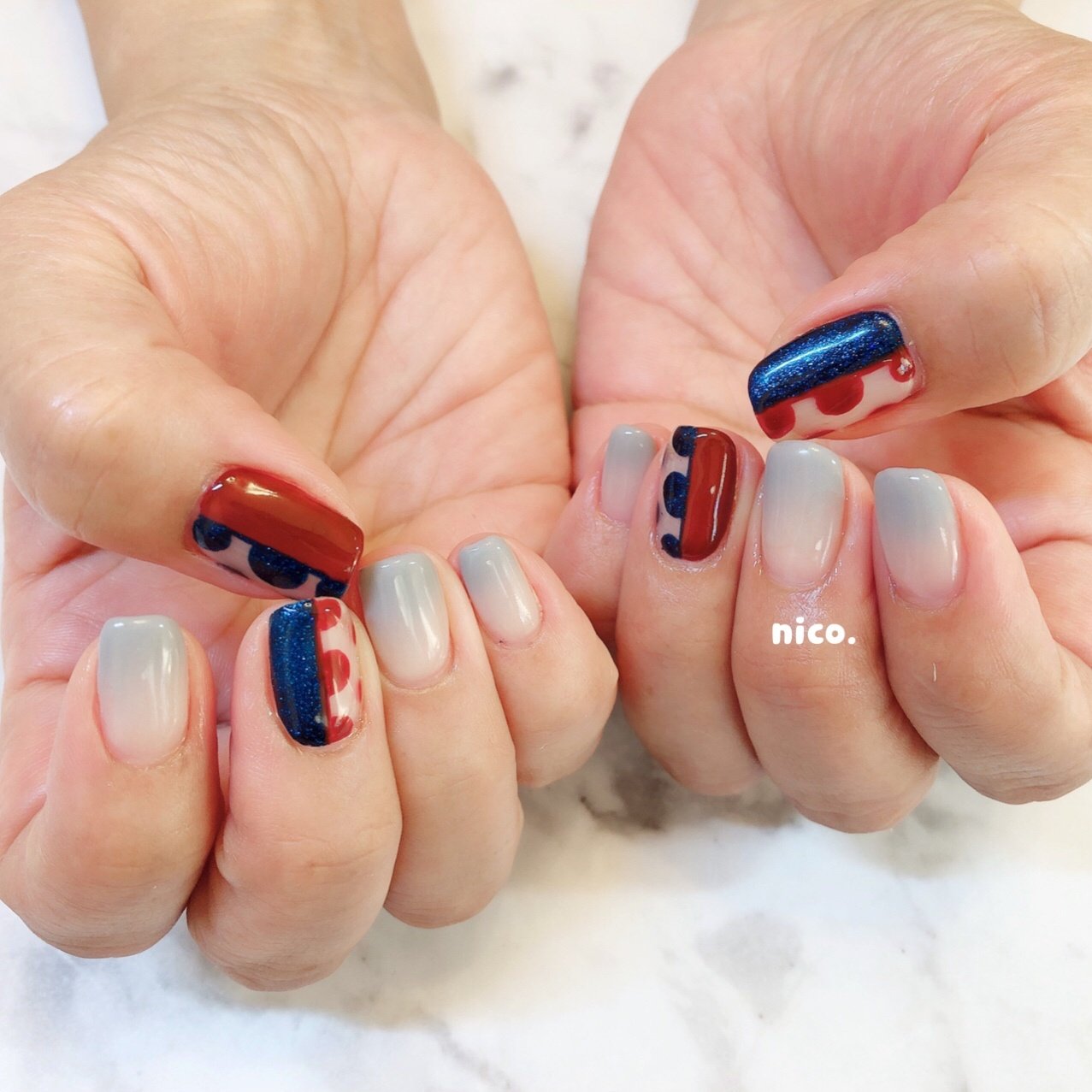 ハンド ネイビー ボルドー グレー Nailsalon Nico のネイルデザイン
