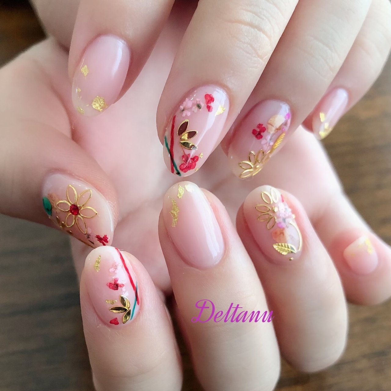 冬 成人式 ハンド ワンカラー フラワー Atelier Deltanuのネイルデザイン No ネイルブック