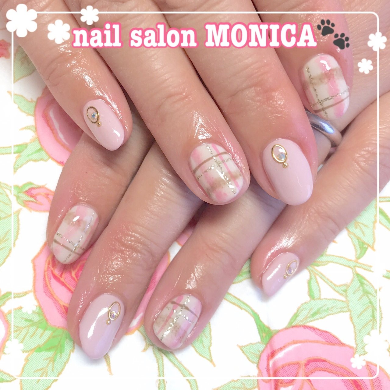 秋 冬 ハンド チェック ベージュ Nail Salon Monica のネイルデザイン No ネイルブック