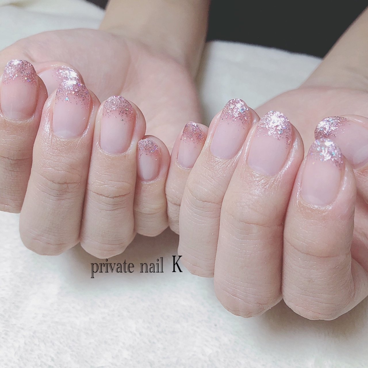 オールシーズン オフィス ハンド グラデーション ラメ Nailkのネイルデザイン No ネイルブック