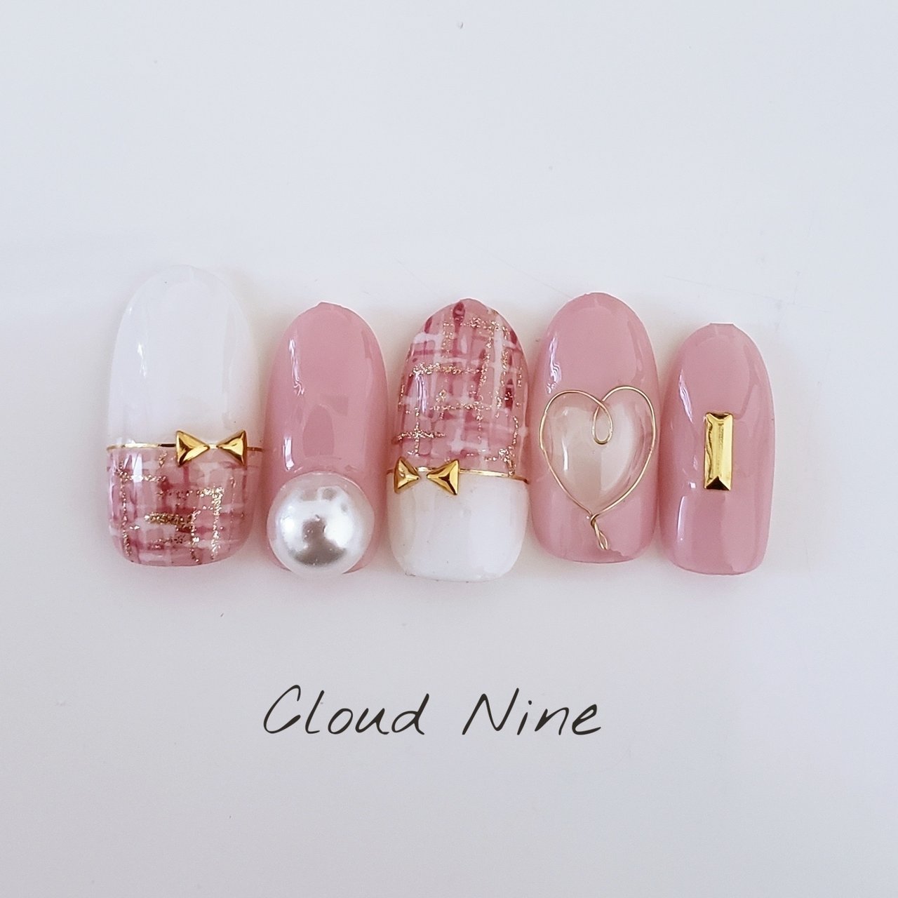 秋 冬 ハンド パール ハート Cloudnineのネイルデザイン No 436 ネイルブック