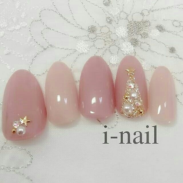 クリスマス ハンド ベージュ ピンク I Nailのネイルデザイン No 474 ネイルブック