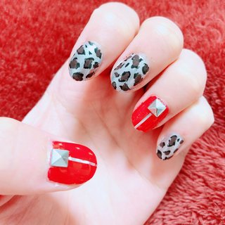 人気順 シルバー マニキュア 赤のネイルデザイン ネイルブック