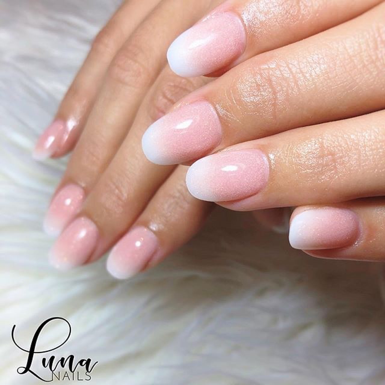 オールシーズン 卒業式 入学式 ブライダル ハンド Luna Nail Fukuokaのネイルデザイン No ネイルブック