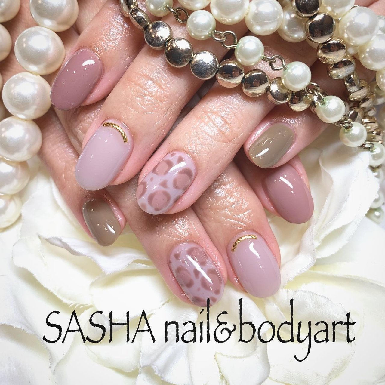 秋 冬 女子会 ハンド ワンカラー Sasha Nailのネイルデザイン No ネイルブック