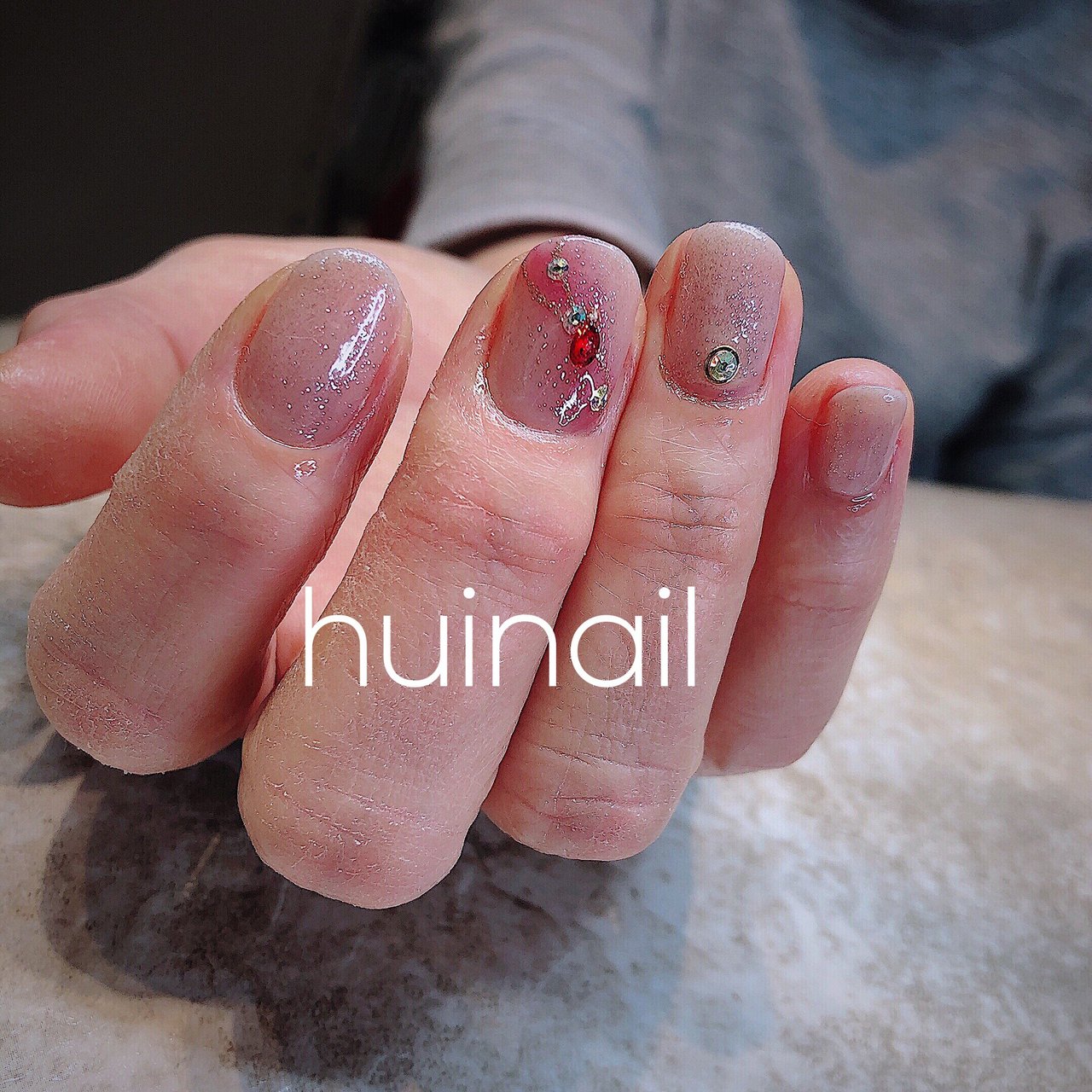 秋 冬 オールシーズン ハンド シンプル Hui Nai Lのネイルデザイン No ネイルブック