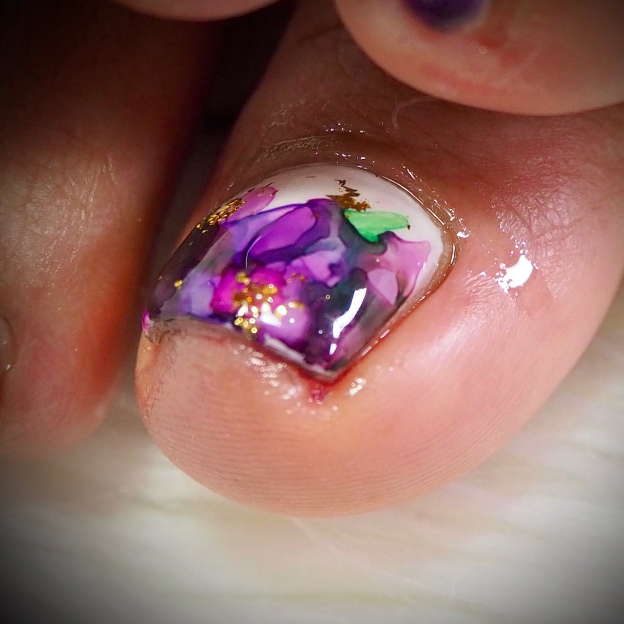 冬 クリスマス フット パープル グレージュ Kiraのネイルデザイン No ネイルブック