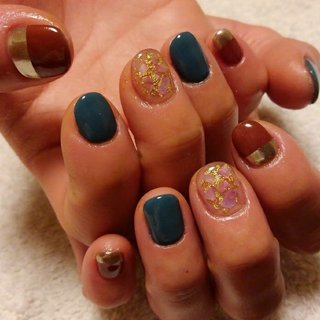 人気順 ミラーネイル 青緑色のネイルデザイン ネイルブック