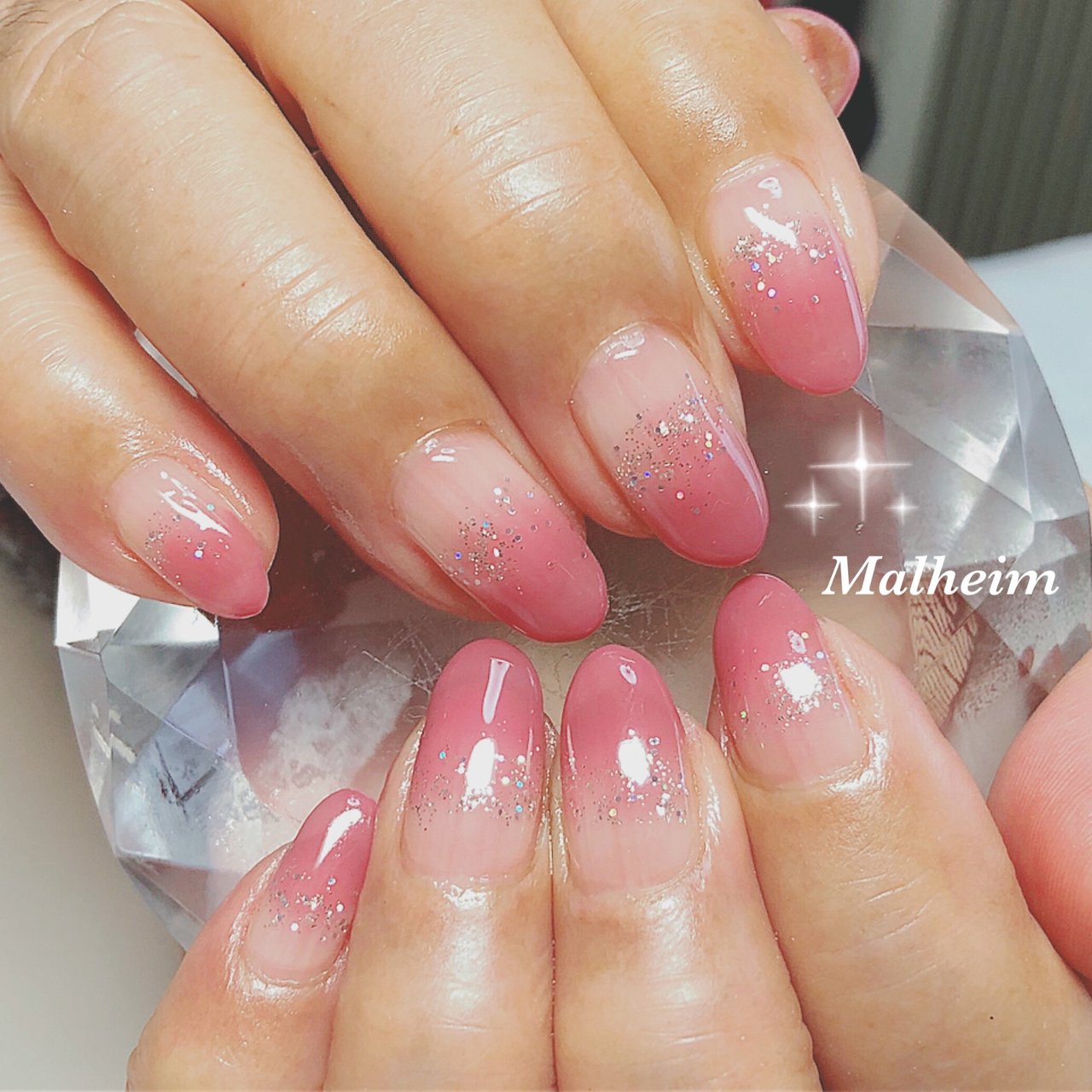 オールシーズン オフィス ハンド シンプル グラデーション Nails Malheim メルヘイム のネイルデザイン No ネイル ブック