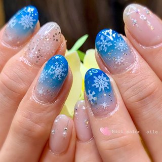 #茅ヶ崎ネイルサロン#格安ネイルサロン#nail salon #ジェルネイル#ハンド#アートし放題#ブルー#クリアカラー#ホワイト#雪の結晶#冬 


自店オフ無料（4週間以内のお付け替え）
ハンドアートし放題5500円 #冬 #ハンド #グラデーション #ラメ #雪の結晶 #ミディアム #ホワイト #ブルー #シルバー #ジェルネイル #お客様 #Nail salon aile #ネイルブック
