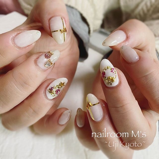 冬 クリスマス ハンド 雪の結晶 押し花 Msnail123のネイルデザイン No 485 ネイルブック