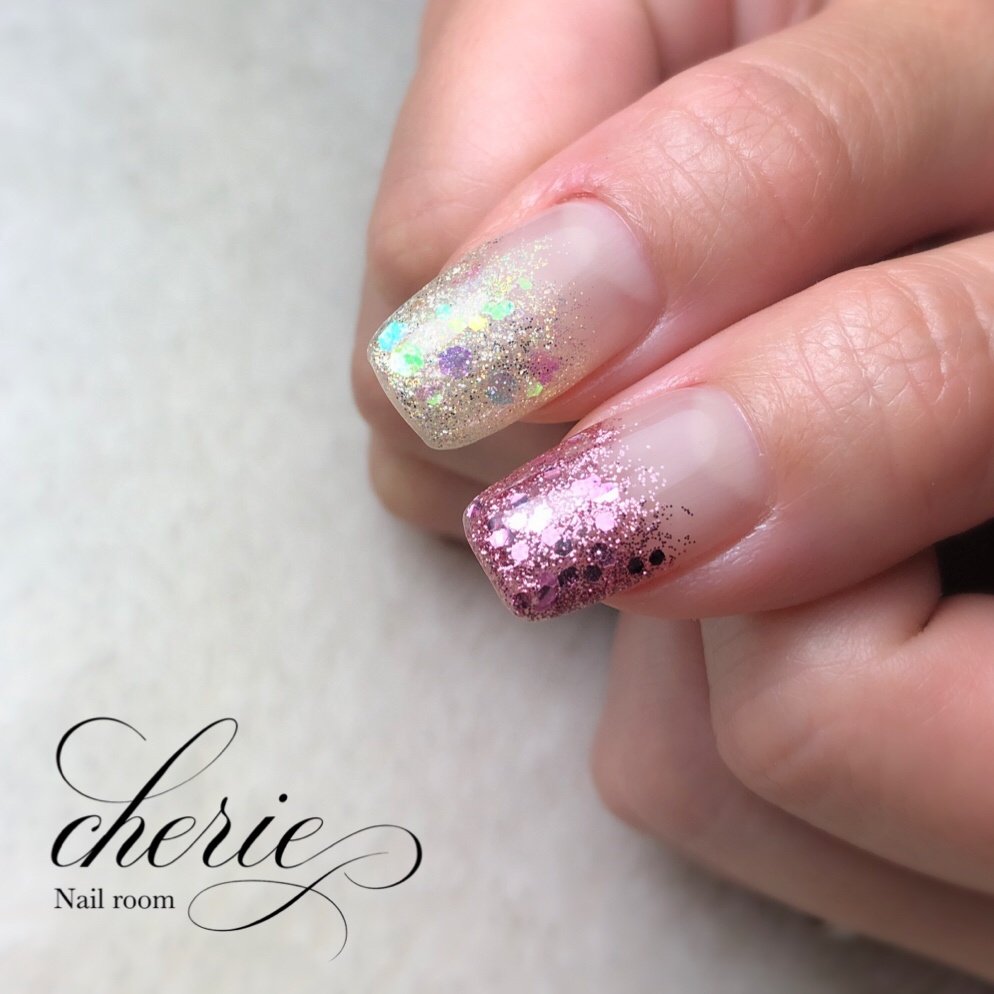 冬 お正月 成人式 ブライダル ハンド Nail Room Cherieのネイルデザイン No ネイルブック