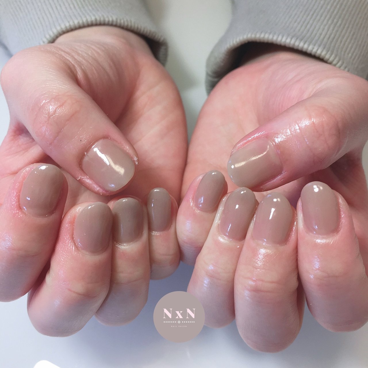 オールシーズン オフィス ハンド シンプル ワンカラー Nail Salon N N Naoのネイルデザイン No ネイルブック