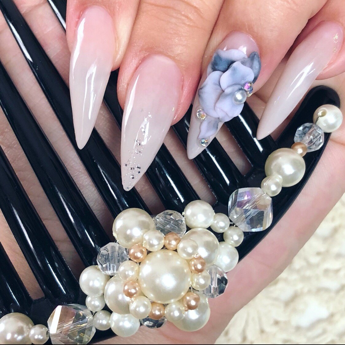 冬 オールシーズン 成人式 ブライダル ハンド Nail Yuuのネイルデザイン No ネイルブック