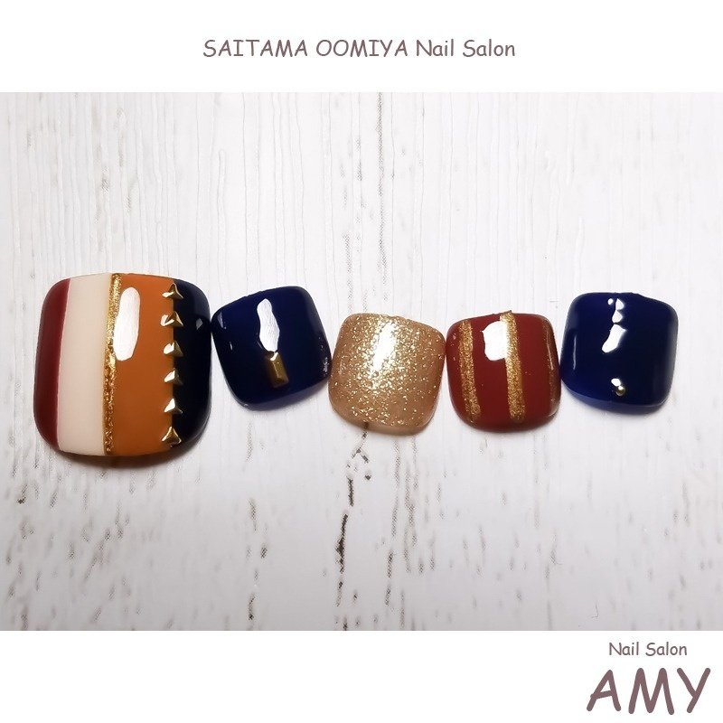 オールシーズン フット ラメ ミディアム ネイビー Nail Salon Amy 大宮店のネイルデザイン No ネイルブック