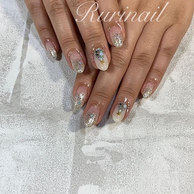 冬 クリスマス ハンド シンプル グラデーション Riru Nailのネイルデザイン No ネイルブック