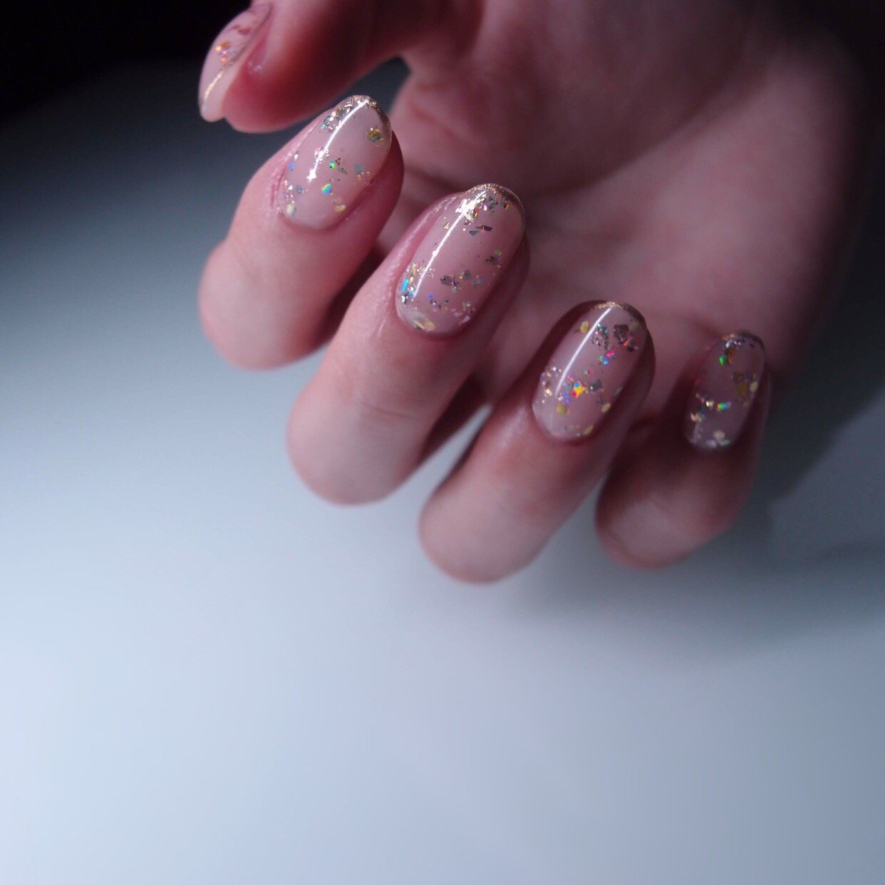 ハンド シンプル ホログラム ラメ ワンカラー R Nailのネイルデザイン No ネイルブック