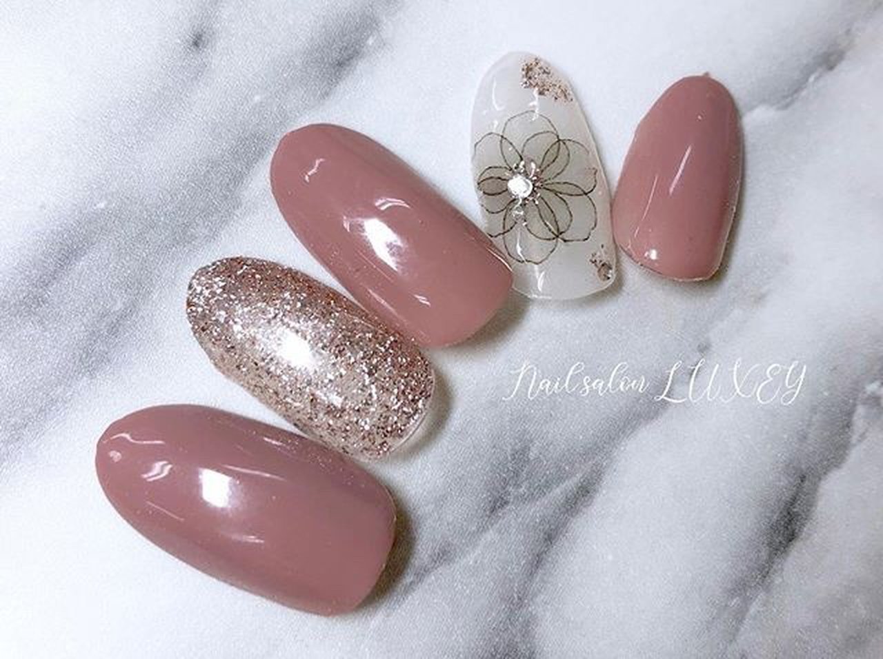 Luxey Elleのネイルデザイン No ネイルブック