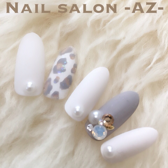 Nail Salon Az アズ 新石切のネイルサロン ネイルブック