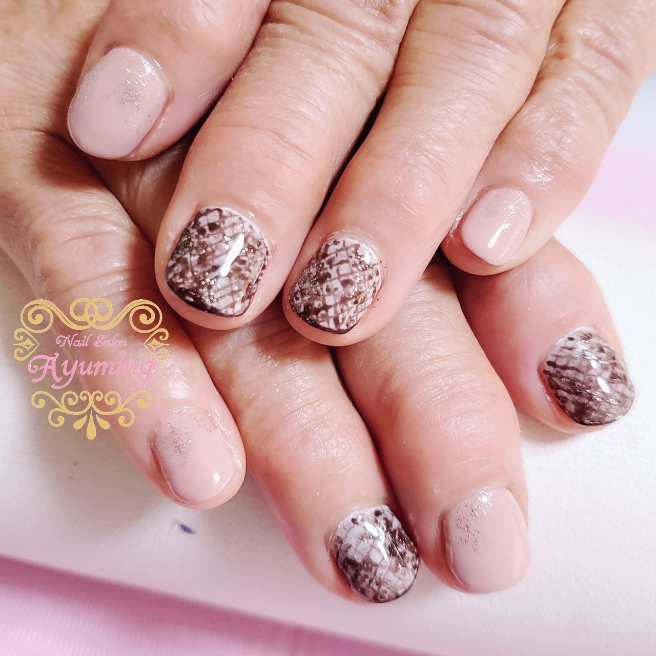 秋 冬 オフィス シンプル ラメ Ayumingnailのネイルデザイン No ネイルブック