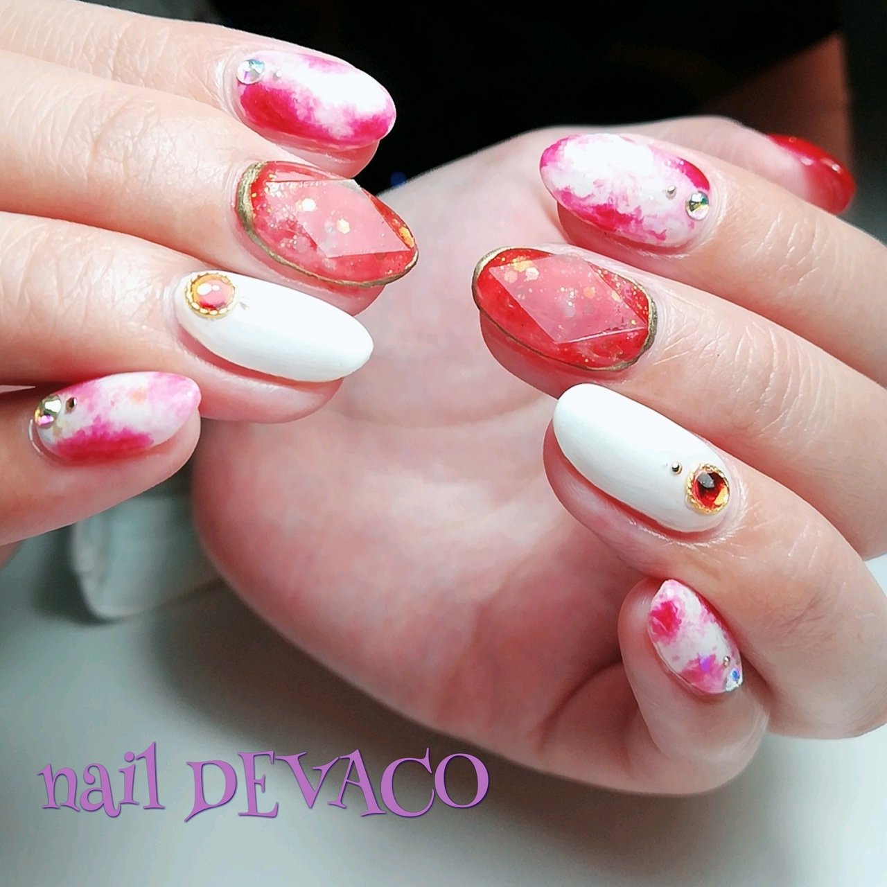 冬 クリスマス オフィス ハンド ビジュー 999naildevacoのネイルデザイン No ネイルブック