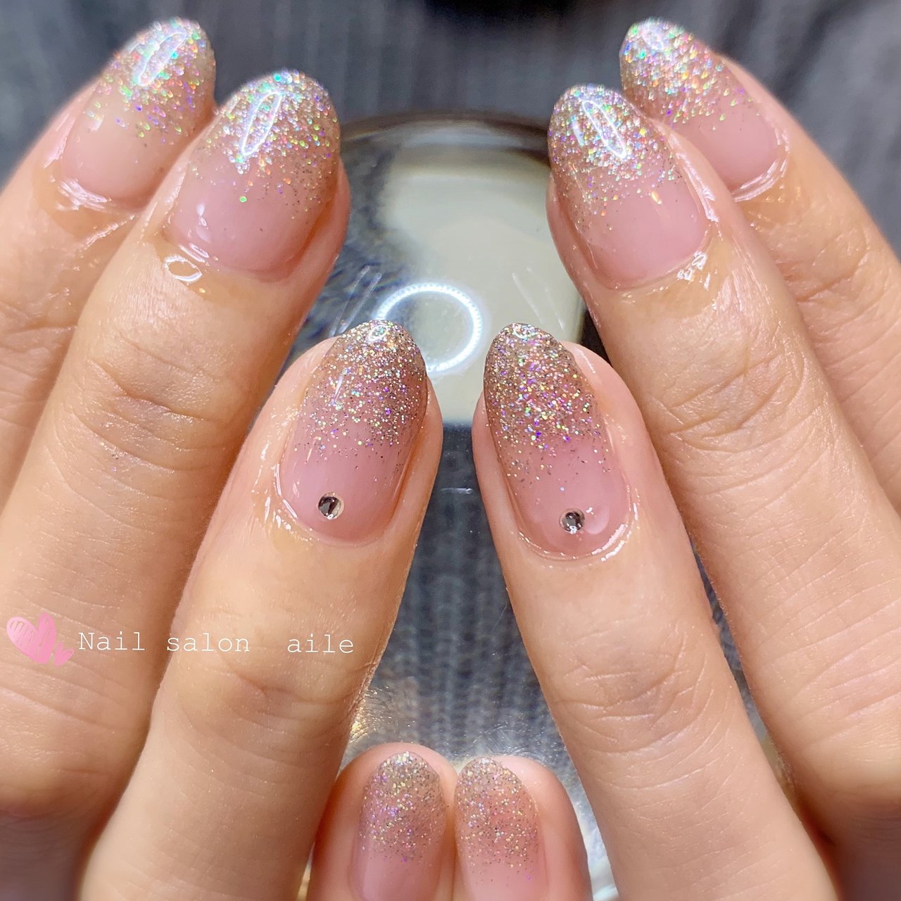 オールシーズン ハンド シンプル グラデーション ラメ Nail Salon Aileのネイルデザイン No 493 ネイルブック