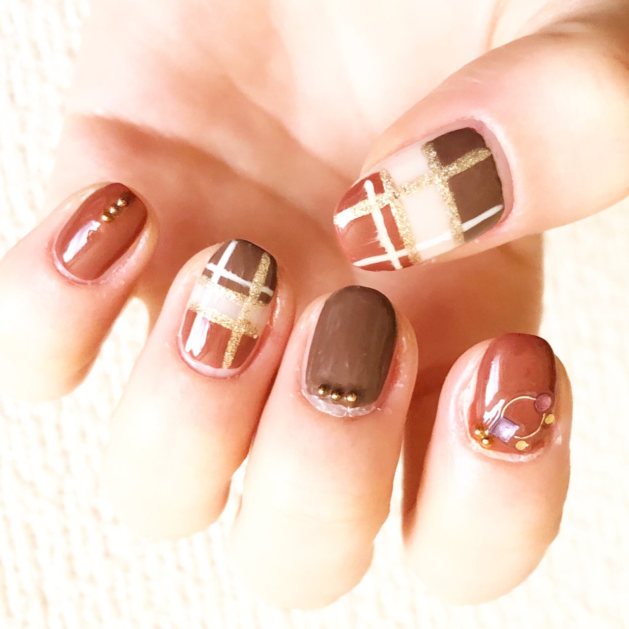 ハンド シンプル ラメ ワンカラー チェック 奈那のネイルデザイン No ネイルブック