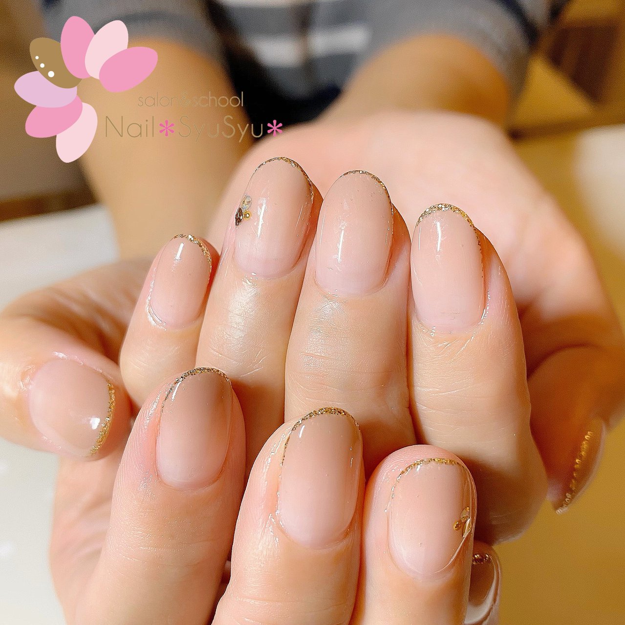 秋 冬 オフィス ハンド シンプル Nail Syusyu ネイルシュシュのネイルデザイン No ネイルブック