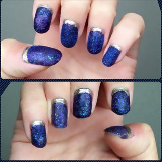 sapphire color nail ベースにACエナメルM131 ギャラクシーナイト（100均）を塗る。
《乾く前にブルーのベルベットパウダー（100均）をのせる、軽く抑えて余分な粉を刷毛で落とす。＊厚めにマニキュアを塗りすぎてベタっとしていまい失敗。でも色が気に入ったのでそのままベースカラーとして使いました。ですがお直しの際マニキュアだけで近い色になりました》　
根元にmioのゴールド（3coins）で逆フレンチを作り完成。
#ハンド #オールシーズン #ラメ #ミディアム #シンプル #ブルー #パーティー #ゴールド #リゾート #nail #セルフネイル #バイカラー #オトナネイル #マニキュア #gold #青 #簡単 #セルフ #プチプラ #逆フレンチ #冬 #オールシーズン #パーティー #ハンド #シンプル #変形フレンチ #バイカラー #ミディアム #ブルー #ネイビー #ゴールド #マニキュア #セルフネイル #10305 #ネイルブック