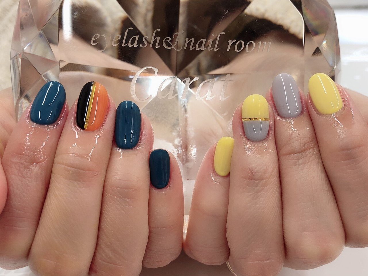 冬 オールシーズン ハンド バイカラー ミディアム Eyelash Nail Room Caratのネイルデザイン No ネイル ブック