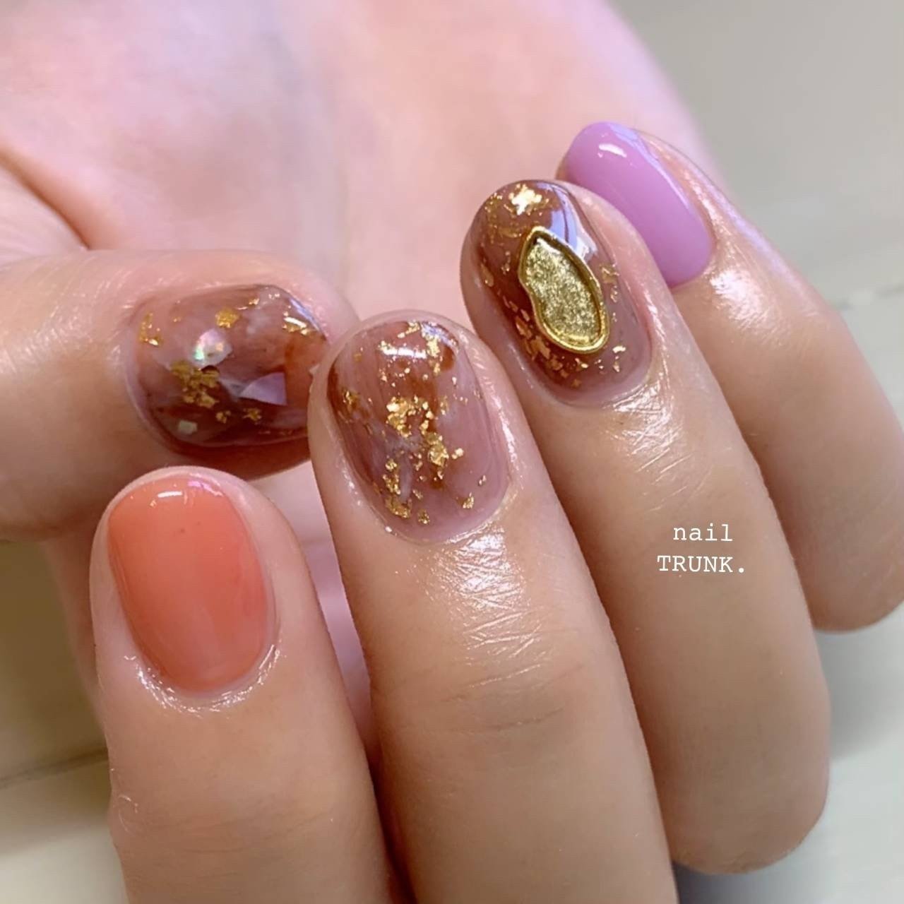 秋 冬 ハンド ニュアンス マーブル Nail Trunkのネイルデザイン No ネイルブック