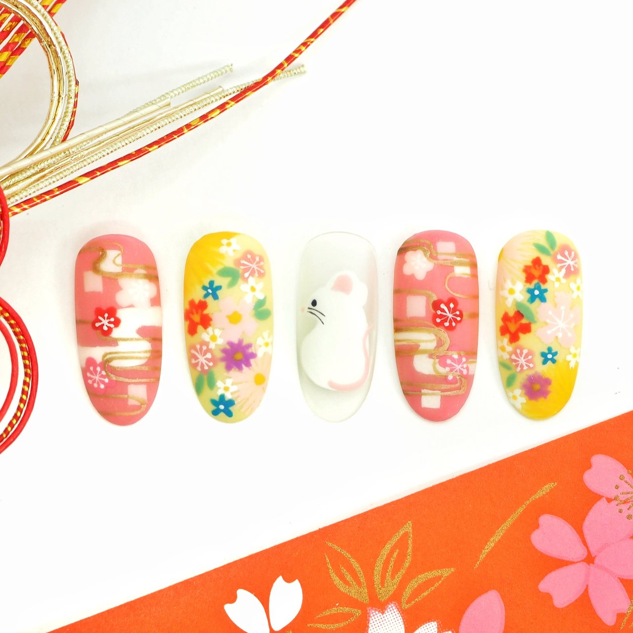 冬 お正月 パーティー 女子会 ハンド Nailartist Aliceのネイルデザイン No ネイルブック