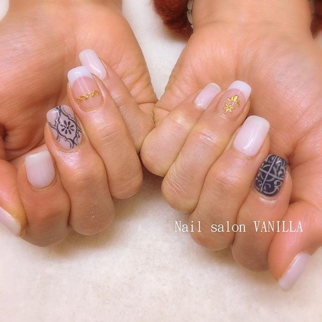 冬 オールシーズン ワンカラー ホワイト ベージュ Nailsalonvanillaのネイルデザイン No ネイルブック