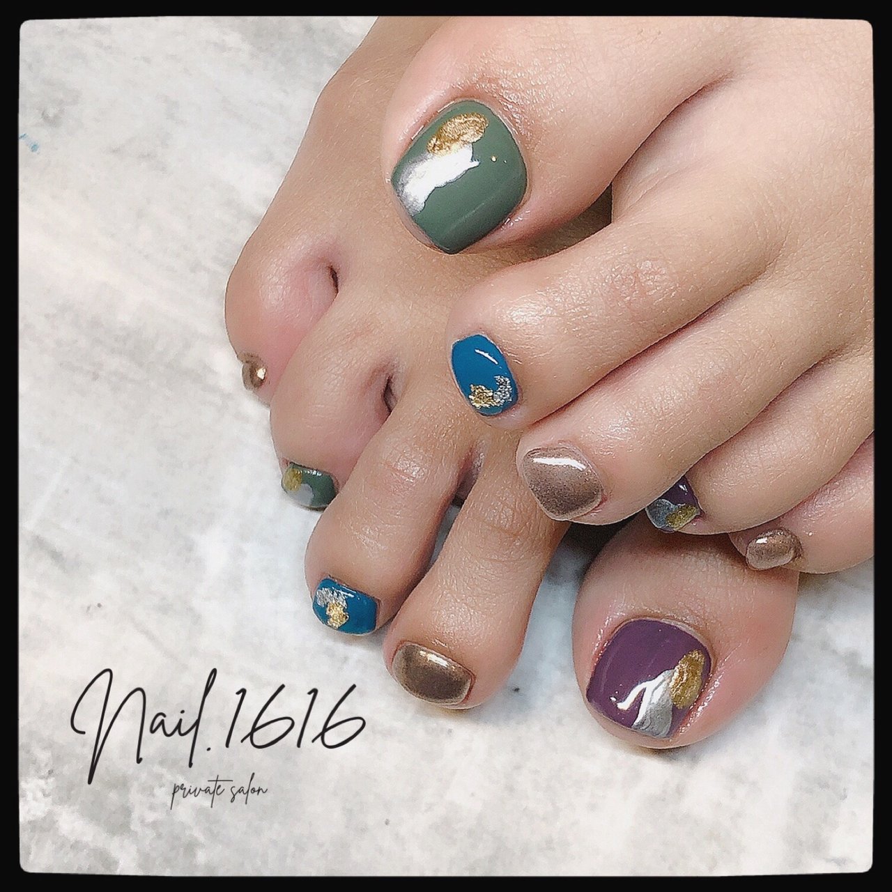 冬 オールシーズン お正月 フット ワンカラー Nail 1616 ネイルドットイチロクイチロク のネイルデザイン No ネイル ブック