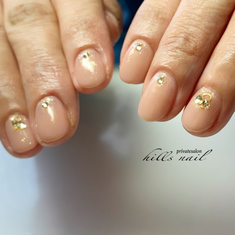 ハンド ショート ベージュ ジェル Hillsのネイルデザイン No ネイルブック
